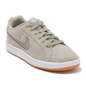 NEW (with Box) - NIKE Women's Court Royale Premium, Spruce Green / size 9